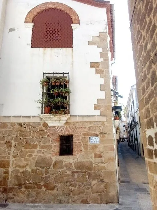 Esquina de las calles Santa Isabel y Blanca